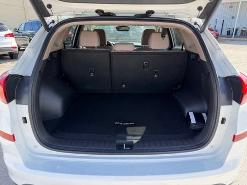 Used 2020 Hyundai Tucson Sport FWD image 9