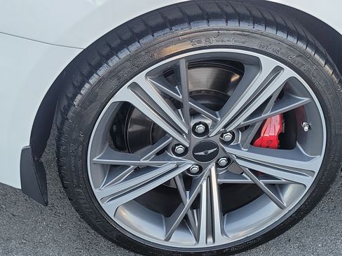 Certified 2025 Genesis G70 3.3T Advanced RWD image 24