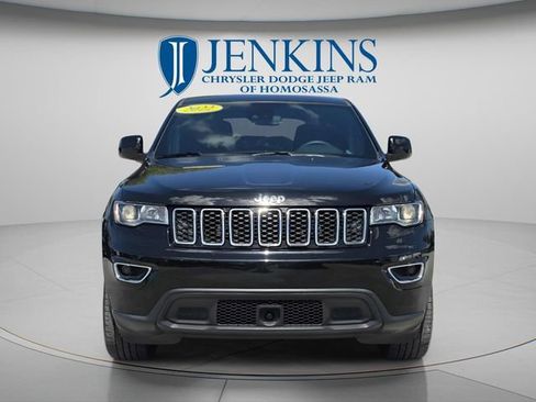 Used 2022 Jeep Grand Cherokee Laredo X RWD image 12