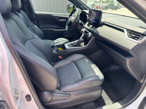 Used 2023 Toyota RAV4 XSE AWD/4WD image 29
