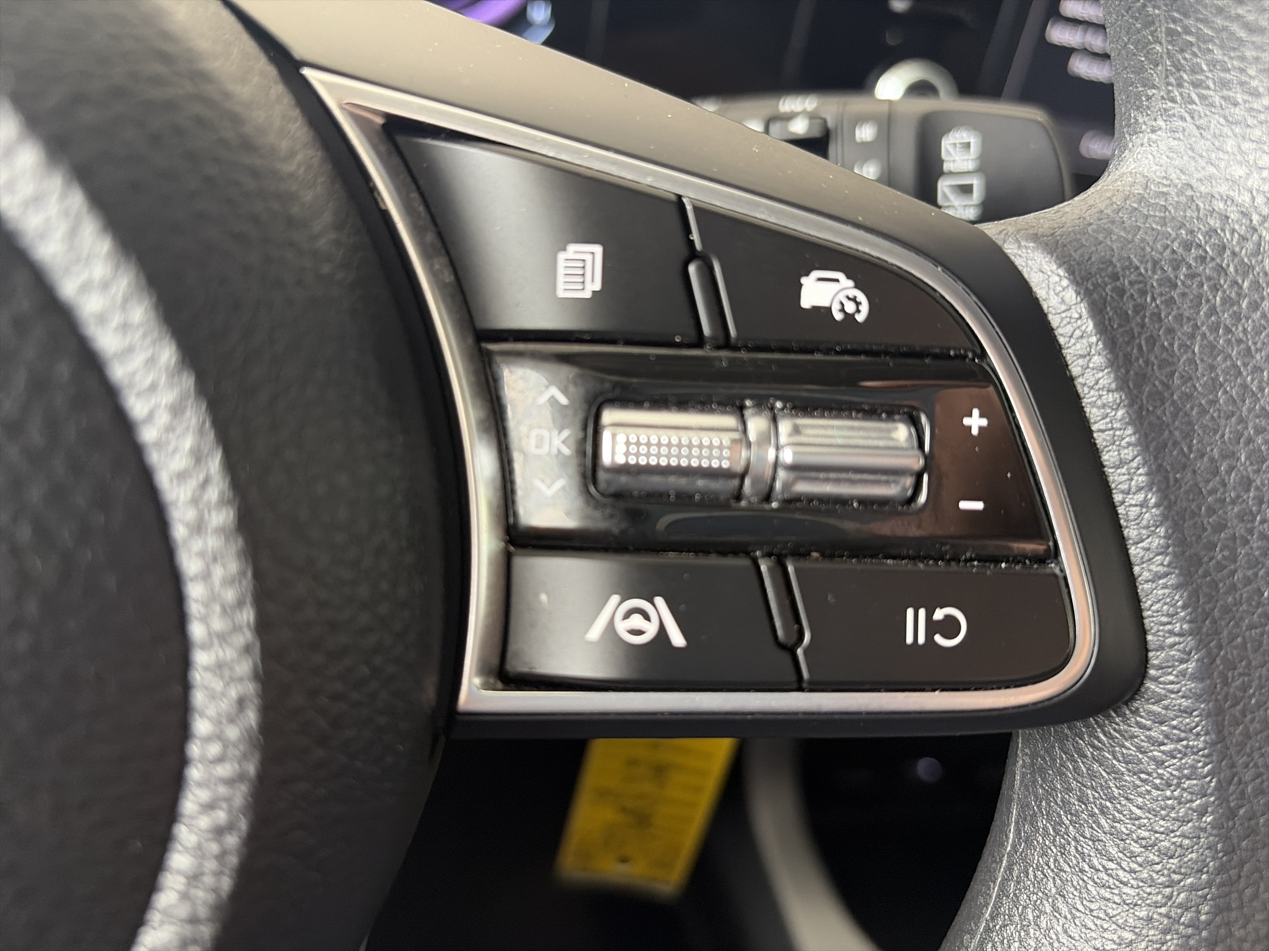 Used 2026 Kia Seltos LX AWD/4WD image 17