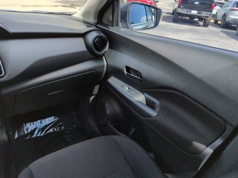 Certified 2025 Nissan Kicks Play S FWD image 17