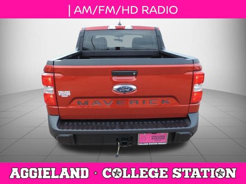 Used 2022 Ford Maverick XLT FWD image 5