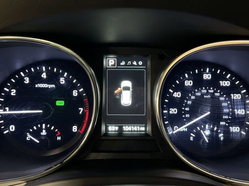 Used 2017 Hyundai Santa Fe Sport image 17