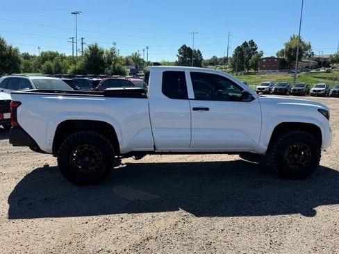 Used 2024 Toyota Tacoma SR RWD image 6