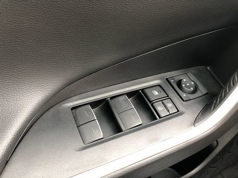 Used 2023 Toyota RAV4 XSE AWD/4WD image 13