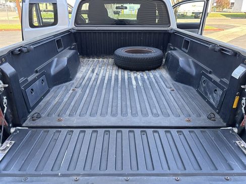 Used 2012 Toyota Tacoma 2WD Access Cab image 33
