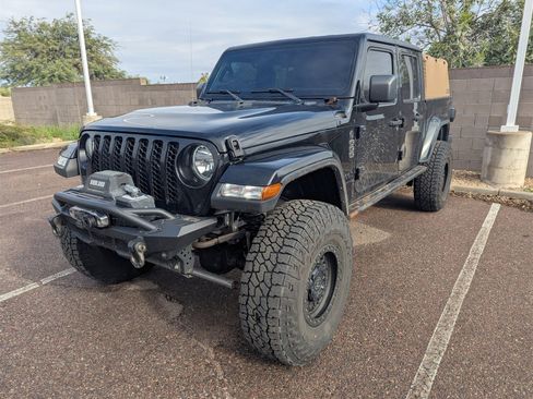 Used 2022 Jeep Gladiator Sport image 6