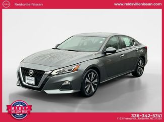 Used 2022 Nissan Altima 2.5 SV video 1