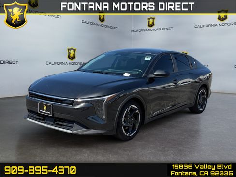 Used 2025 Kia K4 EX FWD image 1