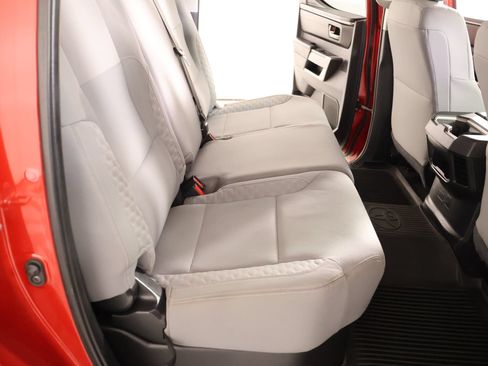 Used 2022 Toyota Tundra SR5 RWD image 13