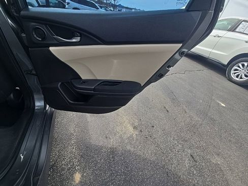 Used 2019 Honda Civic EX image 25