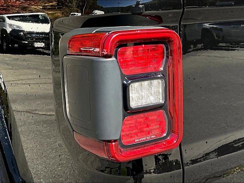 Used 2020 Jeep Gladiator Rubicon image 31