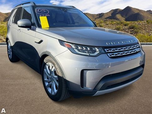 Used 2020 Land Rover Discovery HSE image 5
