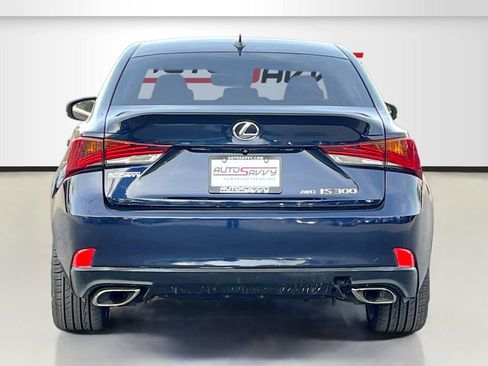 Used 2018 Lexus IS 300 AWD w/ Comfort Package image 6