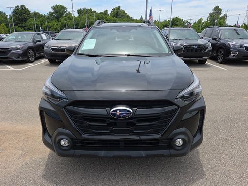 Used 2023 Subaru Outback Onyx Edition AWD/4WD image 8