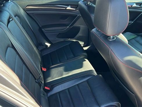 Used 2017 Volkswagen GTI Autobahn image 8