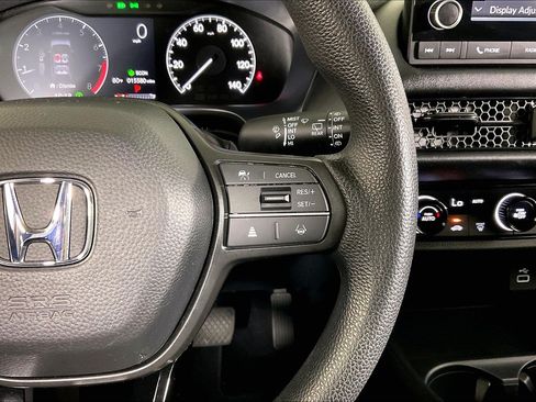 Used 2023 Honda HR-V LX image 17
