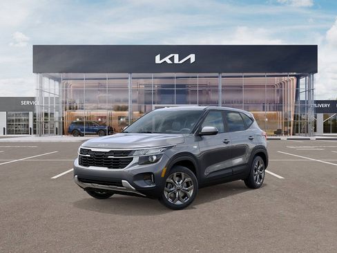 Used 2026 Kia Seltos LX image 1