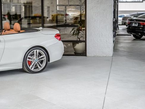 Used 2018 BMW 440i Convertible image 61