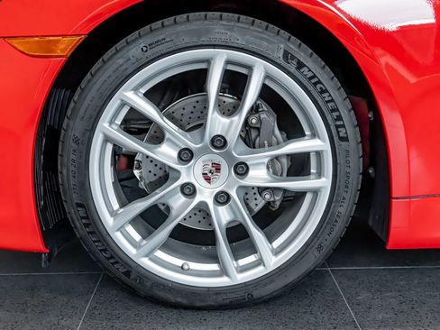 Used 2013 Porsche Boxster RWD image 11