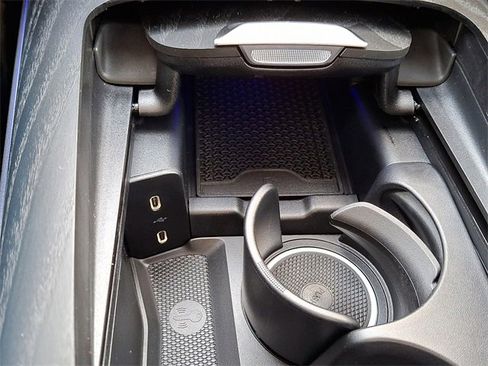 New 2026 Mercedes-Benz E 350 4MATIC Sedan image 19