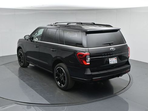 Certified 2023 Ford Expedition Limited AWD/4WD image 39