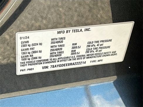 Used 2024 Tesla Model Y Long Range image 31