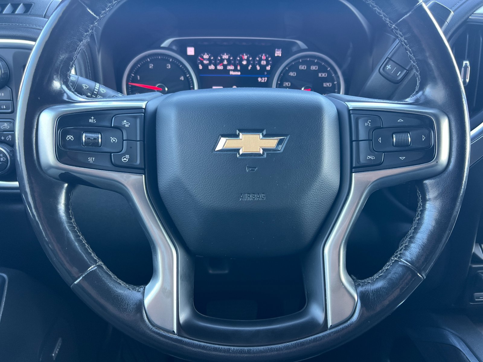 Used 2020 Chevrolet Silverado 3500 LTZ w/ LTZ Premium Package AWD/4WD image 23
