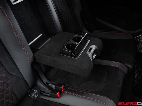 Used 2024 Lamborghini Urus Performante AWD/4WD image 45