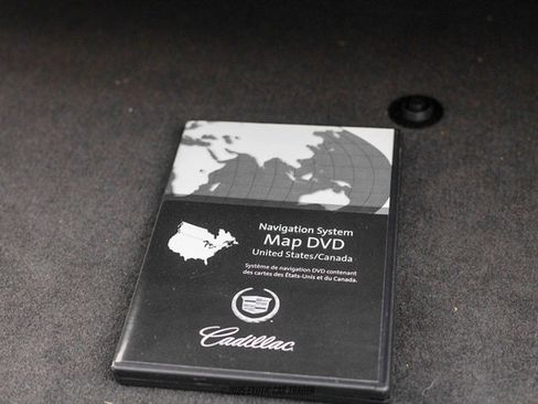 Used 2007 Cadillac XLR V image 46