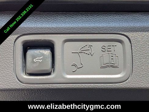 Used 2023 Ford Expedition Max XLT image 15