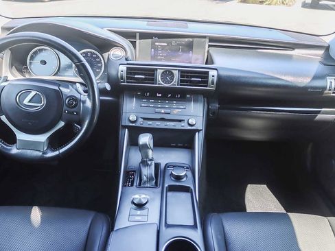 Used 2016 Lexus IS 200t image 11