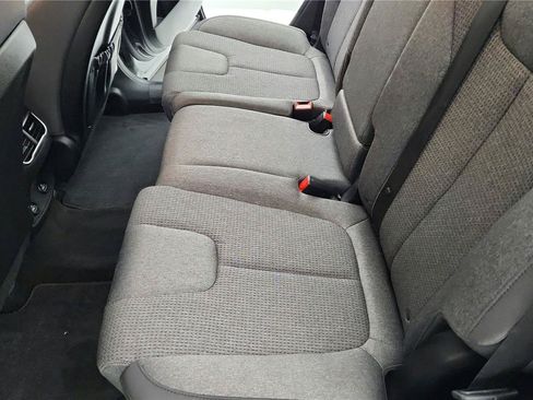 Used 2023 Hyundai Santa Fe SEL FWD image 20