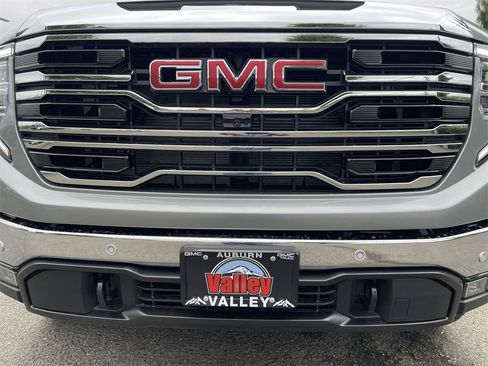 New 2025 GMC Sierra 1500 SLT w/ SLT Premium Plus Package image 32