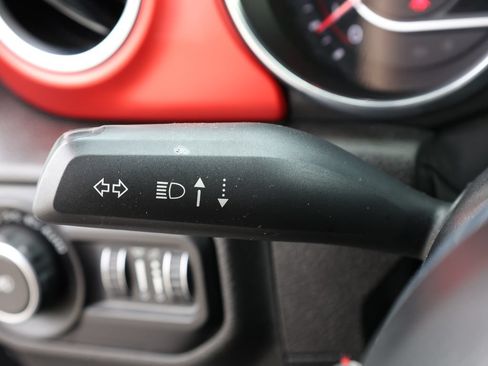 Used 2020 Jeep Wrangler Unlimited Rubicon AWD/4WD image 38