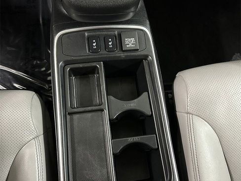 Used 2016 Honda CR-V EX-L image 18