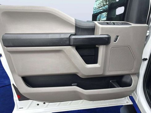 Used 2020 Ford F250 XL w/ Power Equipment Group AWD/4WD image 16