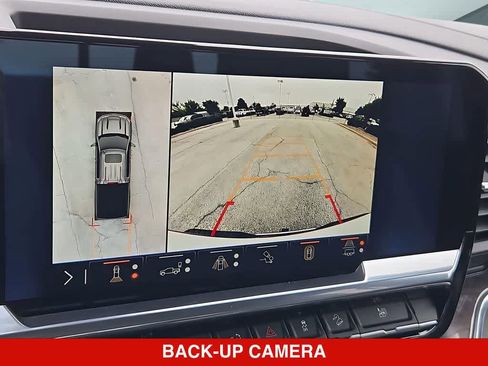 Used 2024 Chevrolet Silverado 1500 LTZ w/ LTZ Convenience Package II AWD/4WD image 30