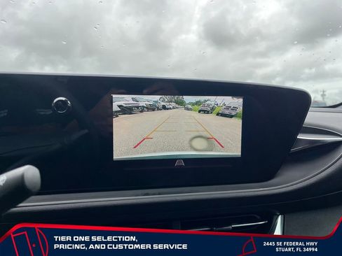 Used 2025 Buick Envista Preferred w/ Convenience II Package FWD image 31