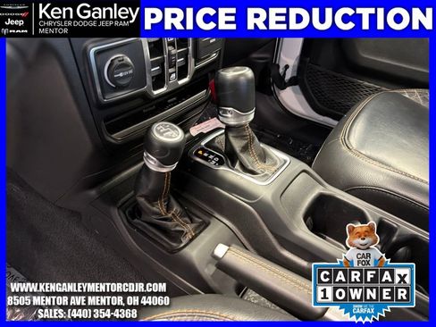 Certified 2022 Jeep Wrangler Unlimited Sahara image 18