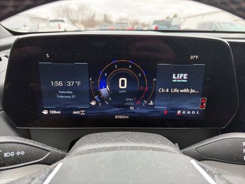 Used 2026 Chevrolet Traverse LT w/ Midnight/Sport Edition image 18