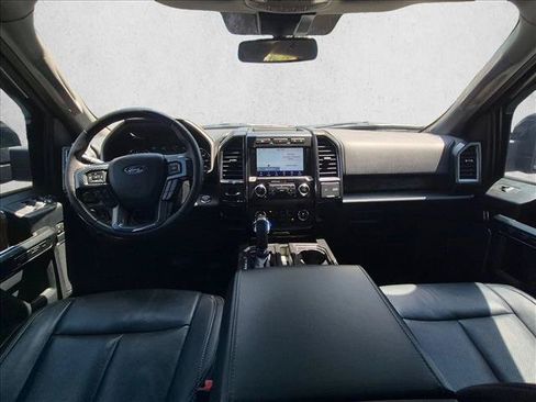 Used 2020 Ford F150 Lariat RWD image 16