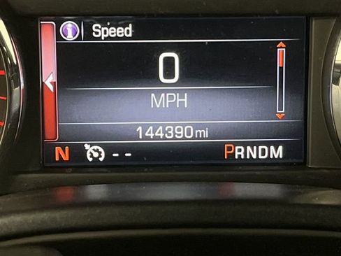 Used 2016 GMC Sierra 1500 SLE w/ SLE Value Package image 6