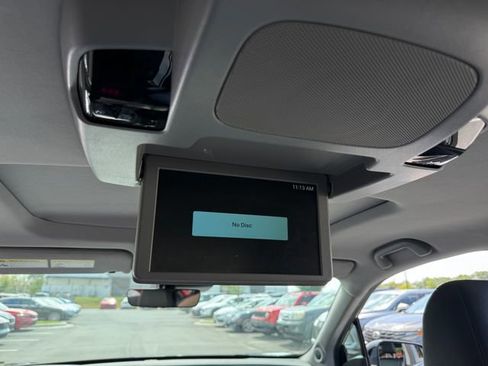 Used 2019 Honda Pilot Touring image 18