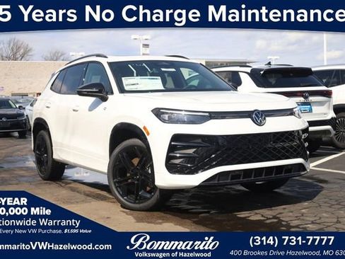 New 2026 Volkswagen Tiguan SE R-Line image 1