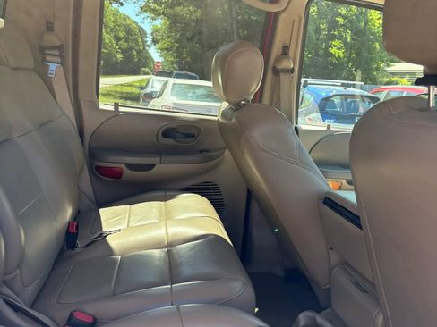 Used 2002 Ford F150 King Ranch AWD/4WD image 23
