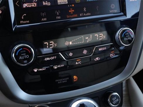 Certified 2024 Nissan Murano SL image 19