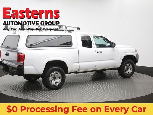 Used 2020 Toyota Tacoma SR RWD image 40