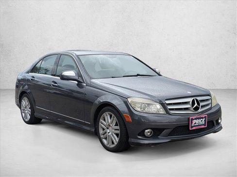 Used 2008 Mercedes-Benz C 300 4MATIC Sedan image 3